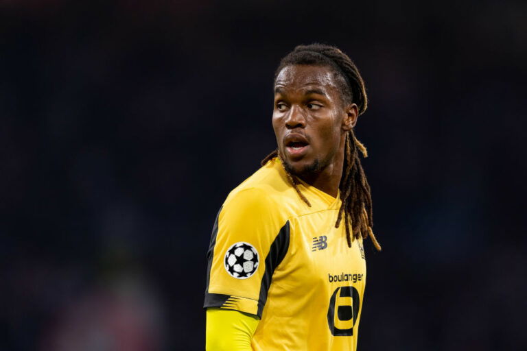 AMSTERDAM, NETHERLANDS - SEPTEMBER 17: Renato Sanches of OSC Lille looks on during the UEFA Champions League group H match between AFC Ajax and Lille OSC at Amsterdam Arena on September 17, 2019 in Amsterdam, Netherlands. (Photo by TF-Images/Getty Images)
