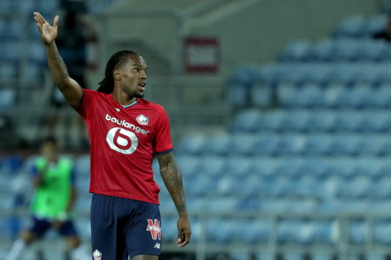 Renato Sanches of Lille OSC gestures during the pre-season friendly football match between FC Porto and Lille OSC at the Algarve stadium in Loule, Portugal on July 25, 2021. (Photo by Pedro Fiúza/NurPhoto via Getty Images)