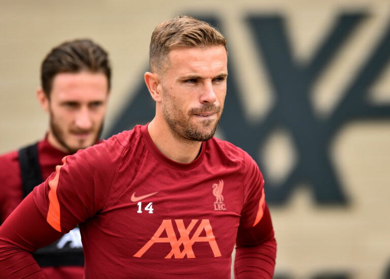 KIRKBY, ENGLAND - AUGUST 11: (THE SUN OUT, THE SUN ON SUNDAY OUT) Jordan Henderson captain of Liverpool during a training session at AXA Training Centre on August 11, 2021 in Kirkby, England. (Photo by Andrew Powell/Liverpool FC via Getty Images)