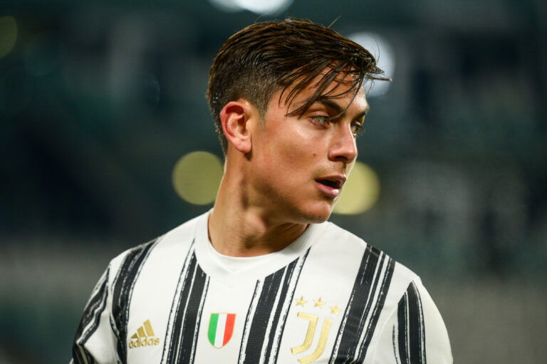 Paulo Dybala of Juventus FC looks on during the Serie A match between Juventus and Udinese Calcio at Allianz Stadium on January 3, 2021 in Turin, Italy. Sporting stadiums around Italy remain under strict restrictions due to the Coronavirus Pandemic as Government social distancing laws prohibit fans inside venues resulting in games being played behind closed doors (Photo by Alberto Gandolfo/NurPhoto)