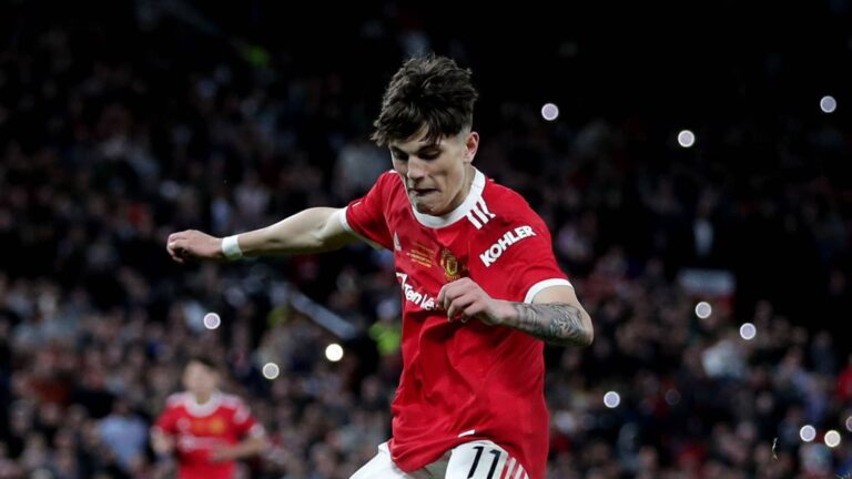 Liverpool want Bellingham and Garnacho- Ready to hijack deal from United