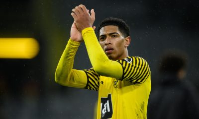 DORTMUND, GERMANY - FEBRUARY 20: Jude Bellingham of Dortmund applauds fans after the match during the Bundesliga match between Borussia Dortmund and Borussia Mönchengladbach at Signal Iduna Park on February 20, 2022 in Dortmund, Germany. (Photo by Marvin Ibo Guengoer/GES-Sportfoto via Getty Images)