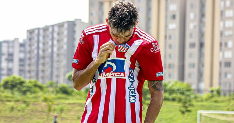 Newspaper A Bola (via Sport Witness) yesterday published a story that claims Luis Diaz's move to Liverpool is causing legal drama.
