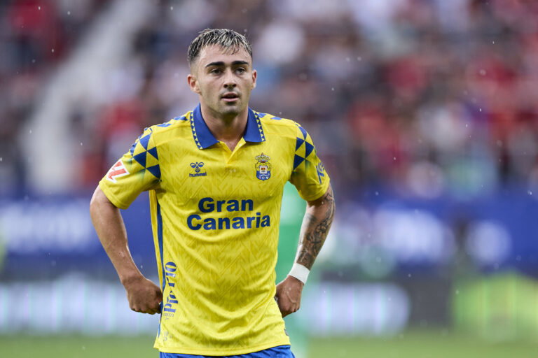 CA Osasuna v UD Las Palmas - LaLiga EA Sports Alberto Moleiro of UD Las Palmas looks on during the LaLiga EA Sports matc
