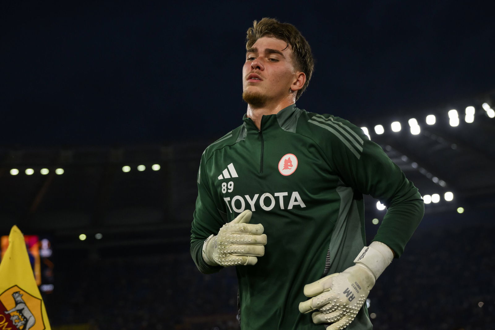 Liverpool join list of clubs eyeing Roma’s 18-year-old goalkeeper Renato Marin ahead of next summer