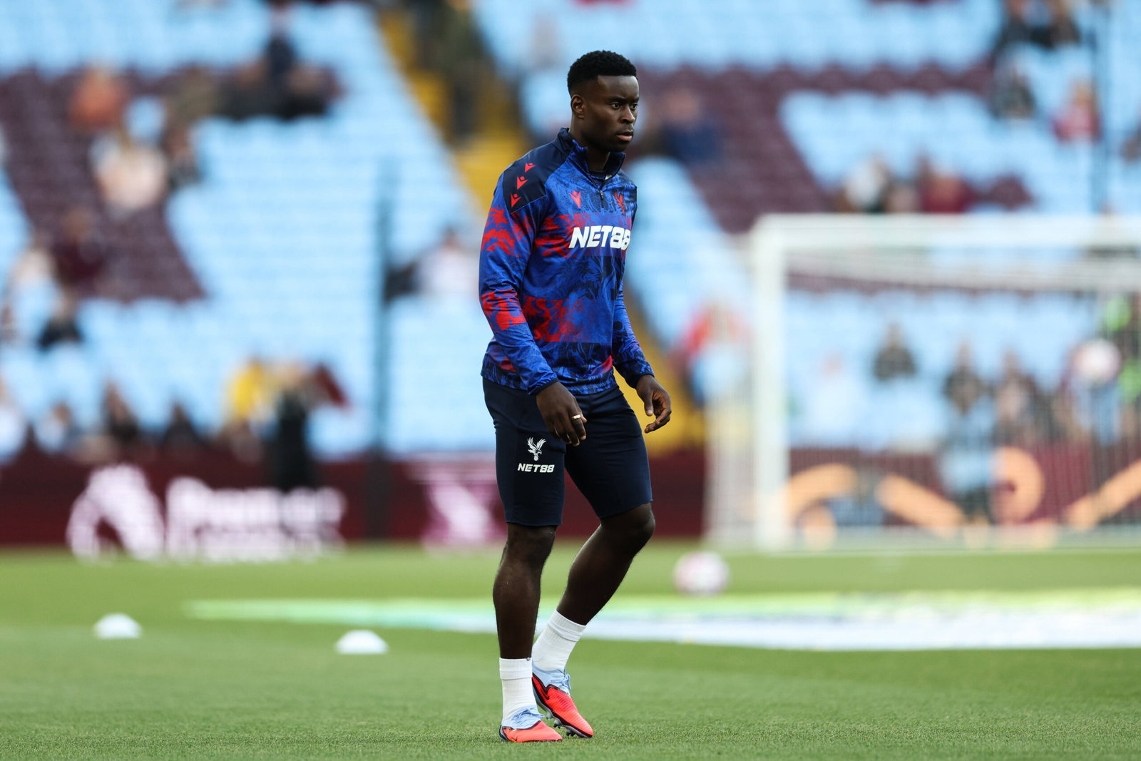 Football Insider reveals Marc Guéhi ask price for January (Credits: Imago Images)