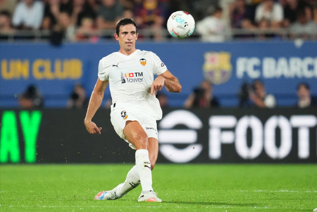 César Tárrega has caught the Reds' interest (Credits: Imago Images)