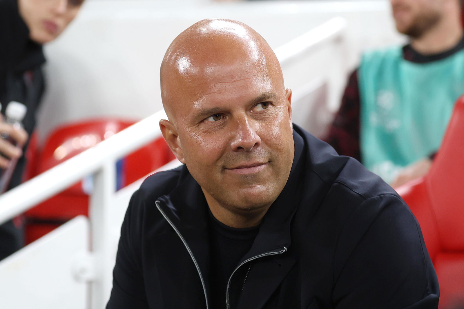 Arne Slot defends record-breaking summer spending (Credits: Imago Images)