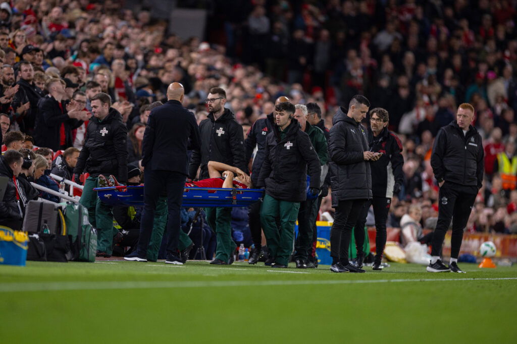 Giovanni Leoni was subbed off in the 81st minute (Credits: Imago Images)