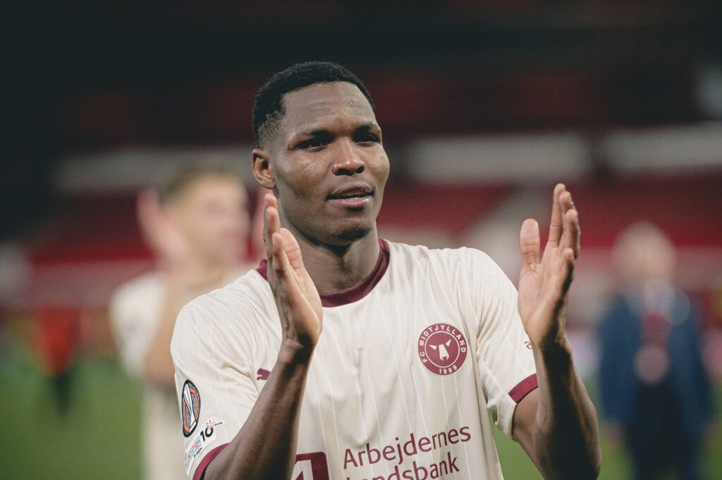FC Midtjylland's Ousmane Diao would like to play with Hugo Ekitike in the future (Credits: Imago Images)