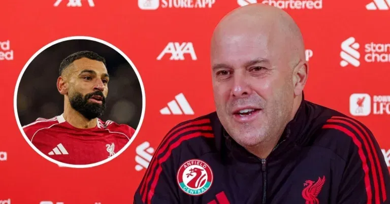 Mohamed Salah in a circular insert, Arne Slot.